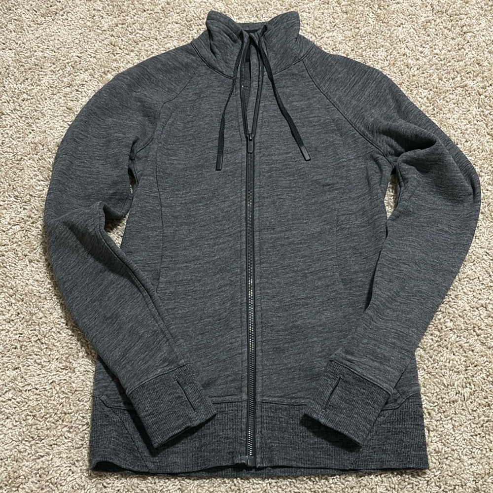 Lululemon Funnel Neck Scuba Zip-up size 6